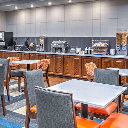 La Quinta By Wyndham Fort Worth Ne Mall Хърст Екстериор снимка