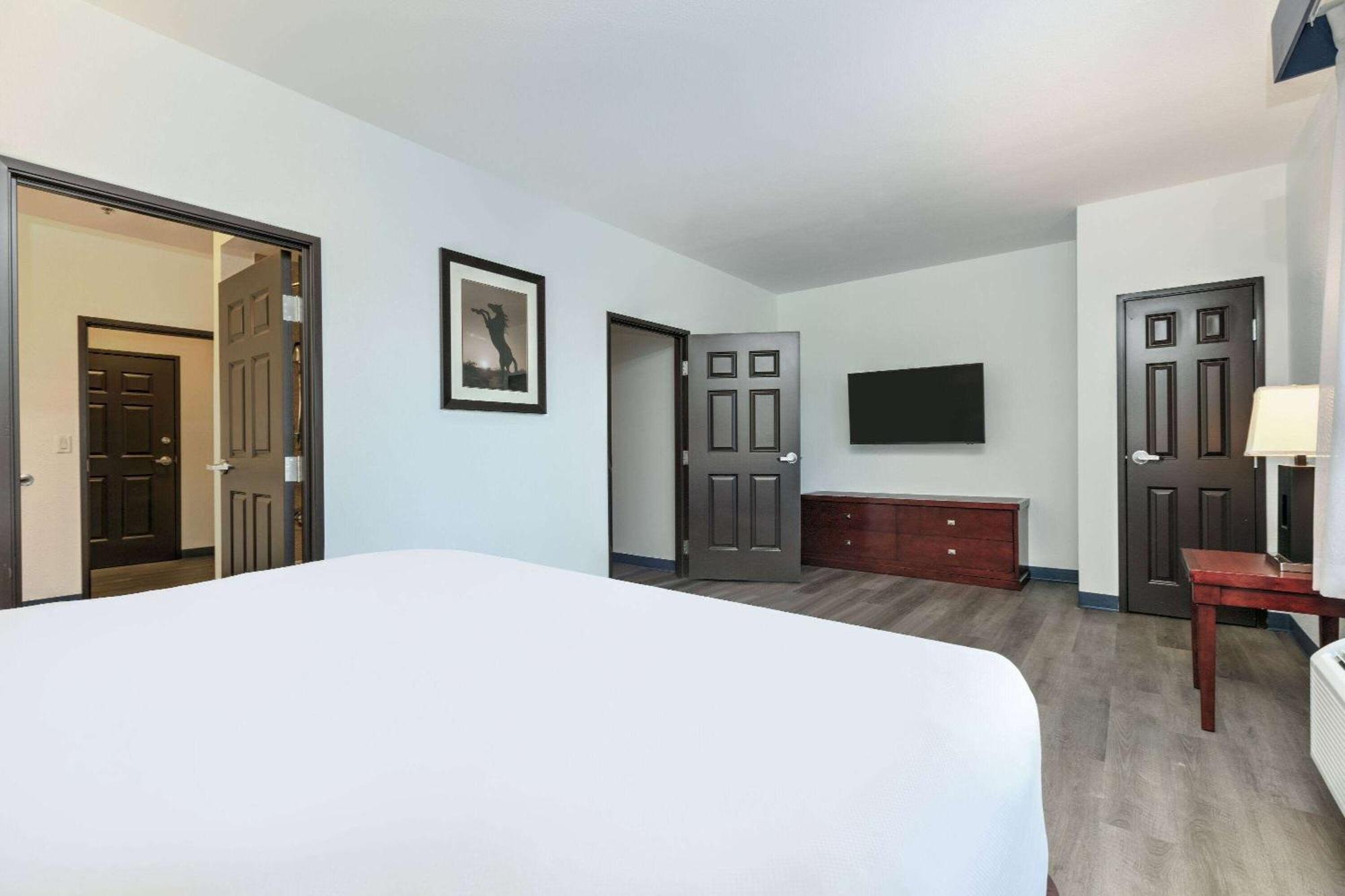 La Quinta By Wyndham Fort Worth Ne Mall Хърст Екстериор снимка