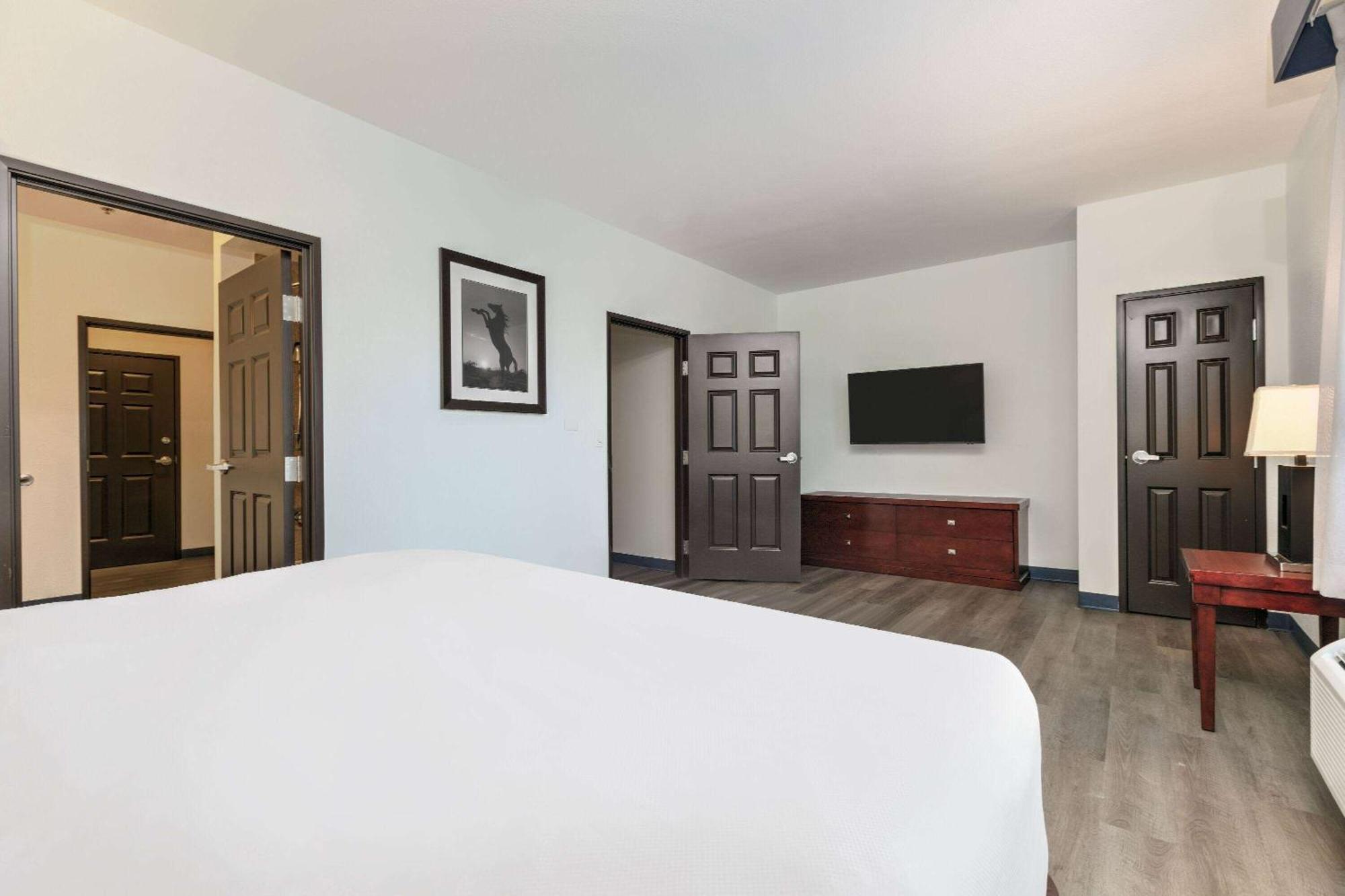 La Quinta By Wyndham Fort Worth Ne Mall Хърст Екстериор снимка