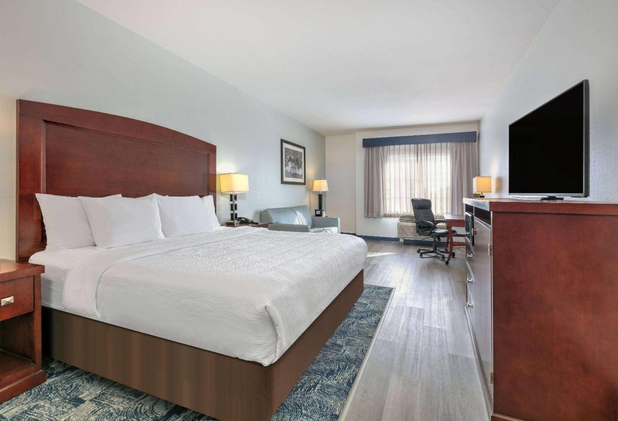 La Quinta By Wyndham Fort Worth Ne Mall Хърст Екстериор снимка