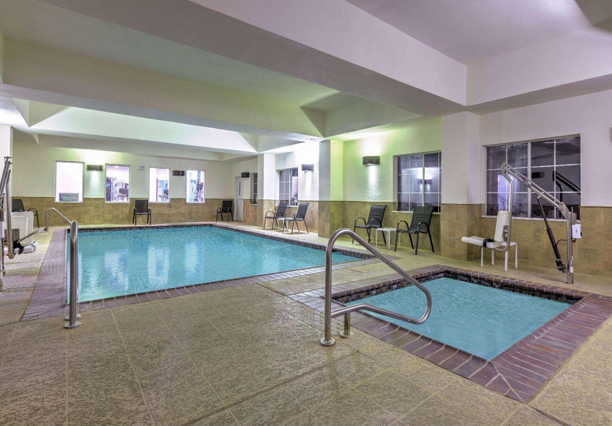 La Quinta By Wyndham Fort Worth Ne Mall Хърст Екстериор снимка